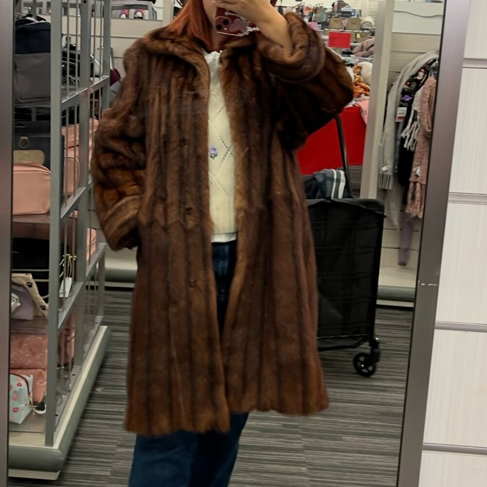 vintage authentic mink coat mid length new lining and professionally cleaned
